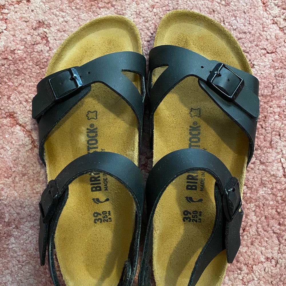 Birkenstock’s Rio in Black